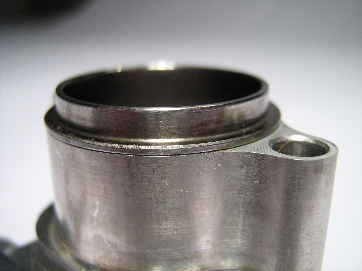 F1 Pneumatic Valve Spring, a closer look